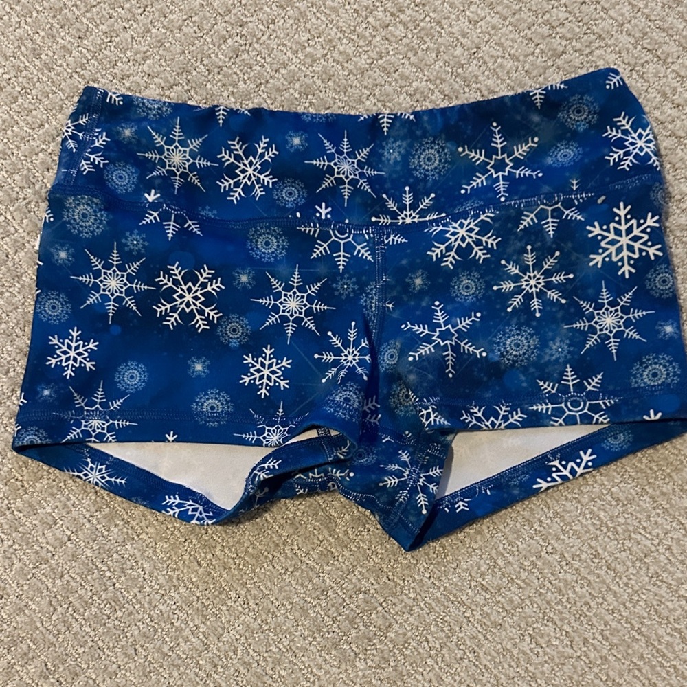 Fleo Blue Snowflake Shorts